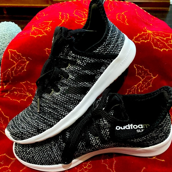 adidas Shoes - Adidas CloudFoam running shoe 5.5 women